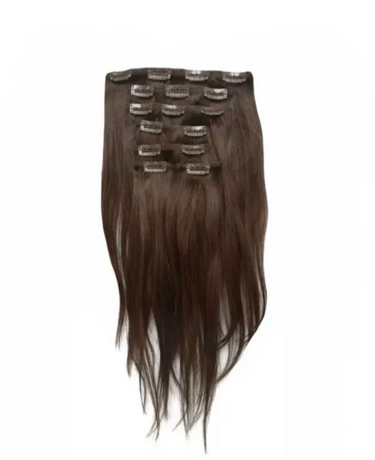 100% Brazilian Remy Human Hair – Straight Clip-In Extensions (35cm)